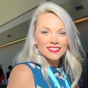 Meet your Posher, Kelli